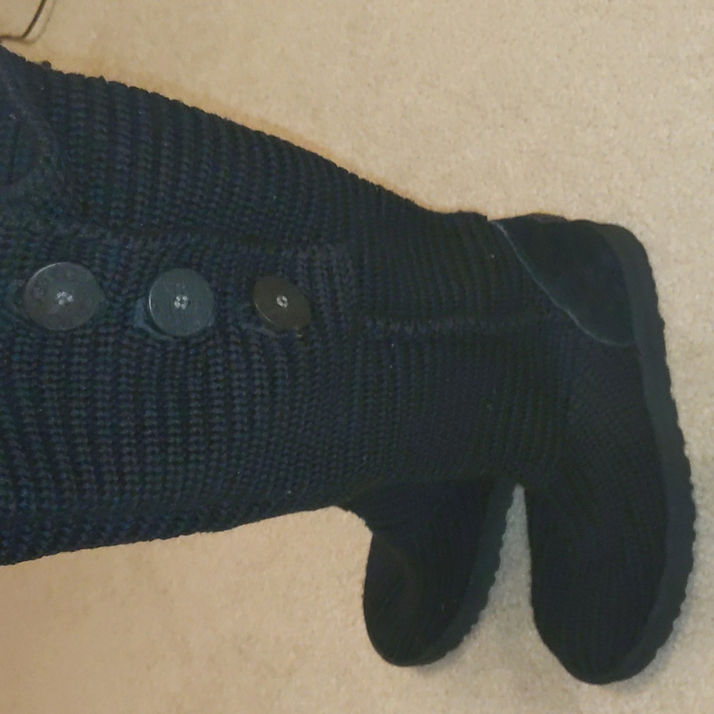 UGG Classic Cardy Black Boots Size 10